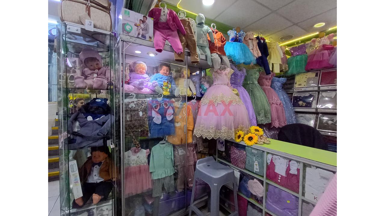 Se Traspasa Local Comercial De Ropa De Bebes Y Niños En El Centro De Arequipa — foto 3