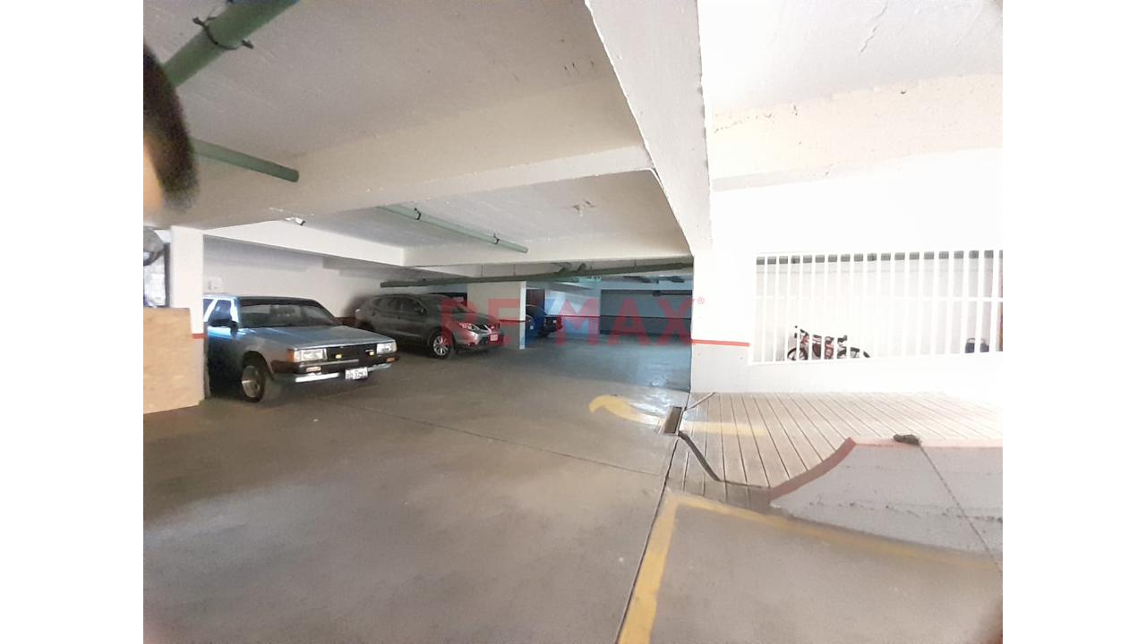 🏡✨ ¡Amplio Departamento En Venta En Surco! ✨🏡 — foto 13