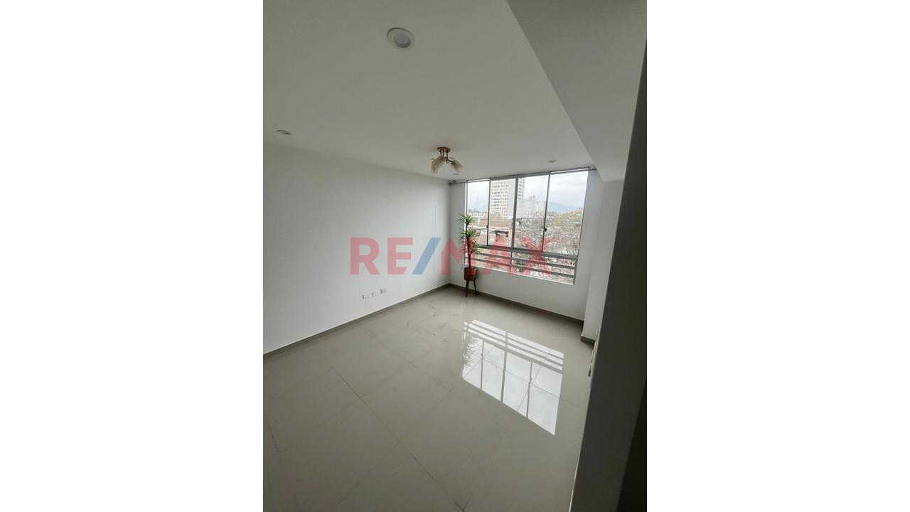 Oportunidad ,Venta De Departamento En El Distrito De San Luis . - 15