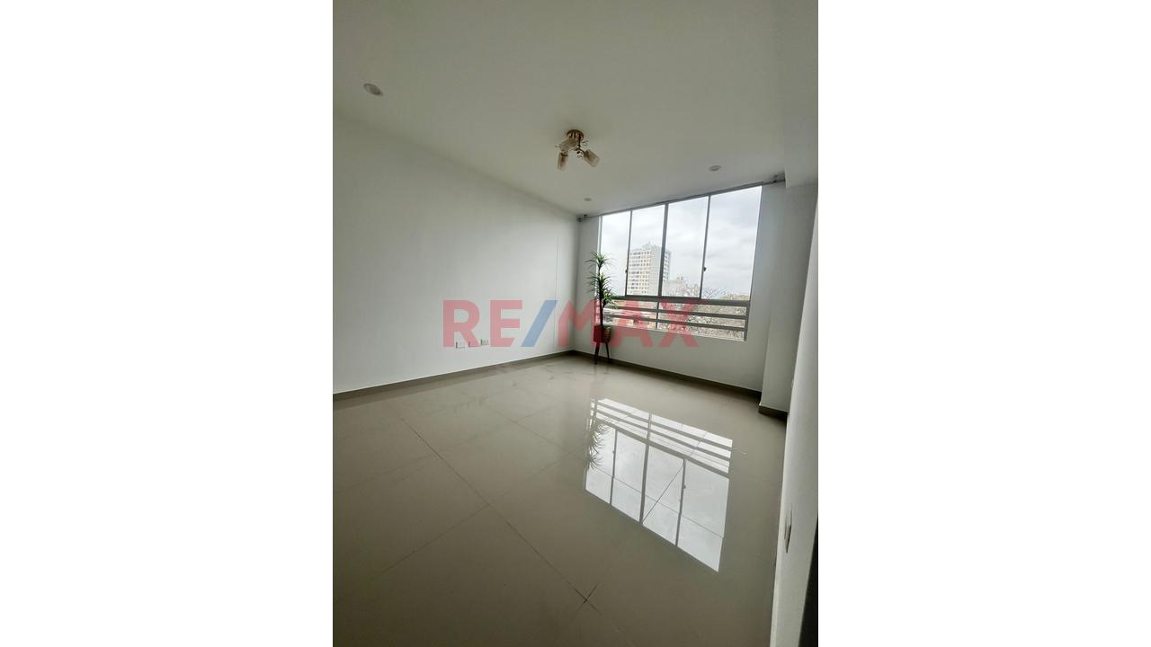 Oportunidad ,Venta De Departamento En El Distrito De San Luis . - 6
