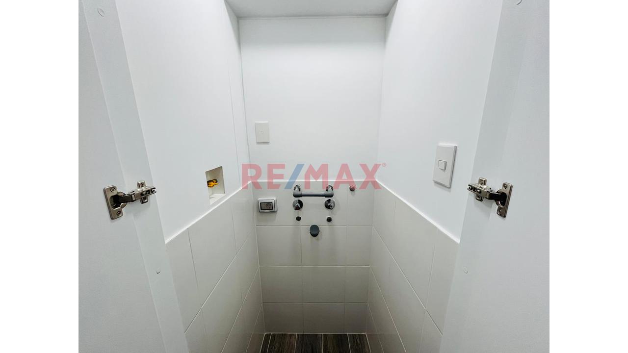 🏡✨ **¡Se Vende Departamento En Miraflores!** ✨🏡 — foto 8