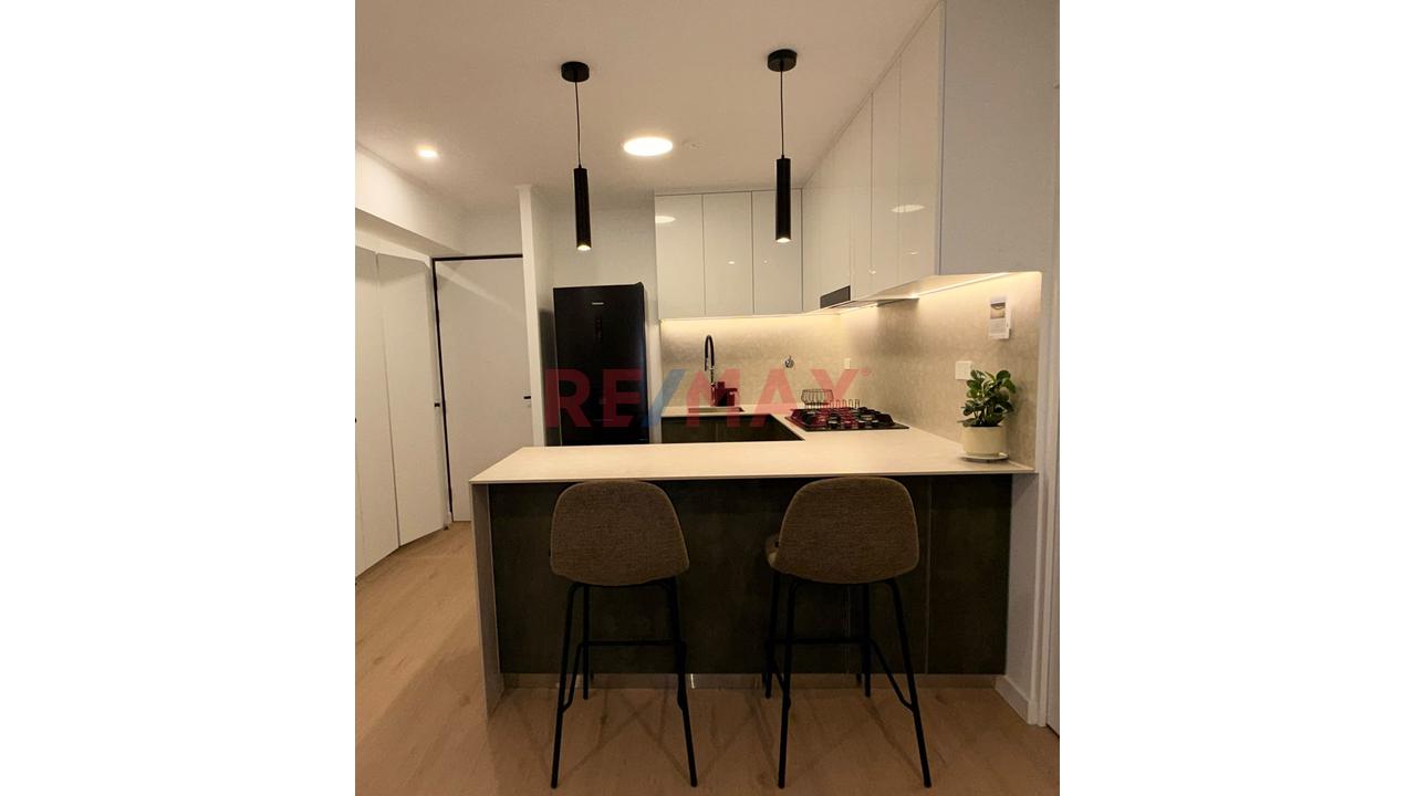 Se Alquila Lindo Departamento En La Mejor Zona De Miraflores A Pasos Del Malecón De La Marina! — foto 6
