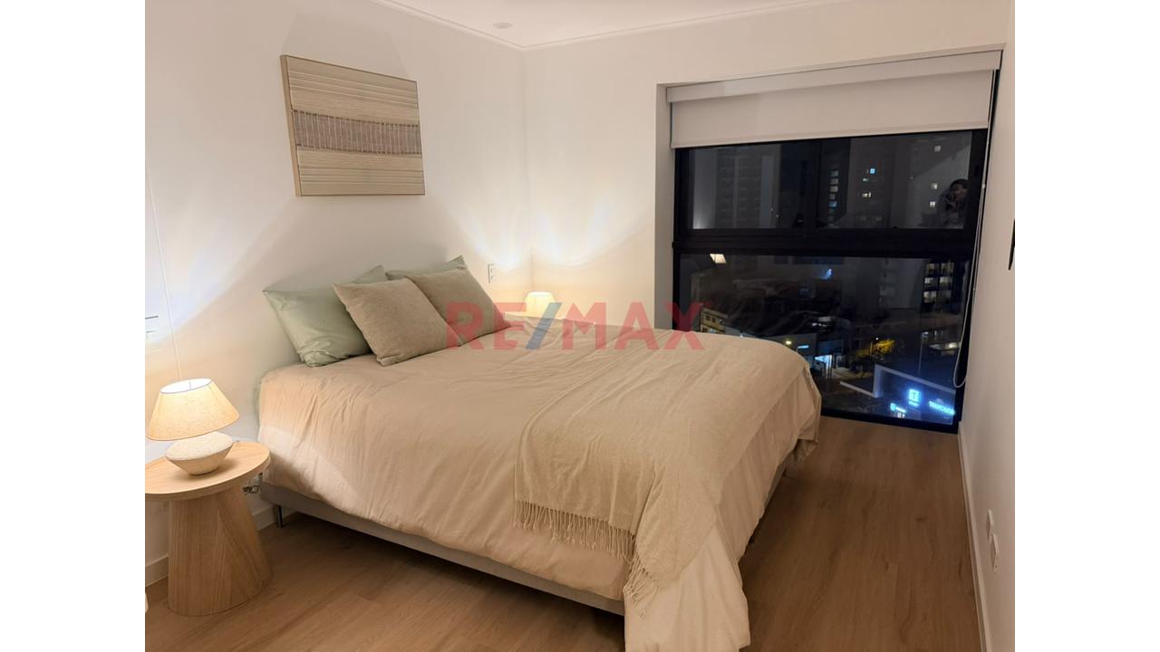 Se Alquila Lindo Departamento En La Mejor Zona De Miraflores A Pasos Del Malecón De La Marina! — foto 9