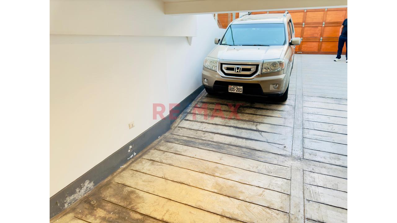 🏡 Dúplex + Terraza En La Molina | 278 M² | Como Nuevo - 17