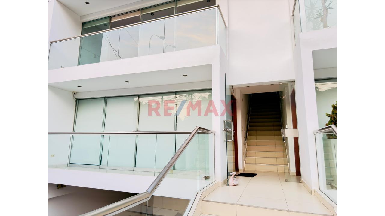 🏡 Dúplex + Terraza En La Molina | 278 M² | Como Nuevo - 18