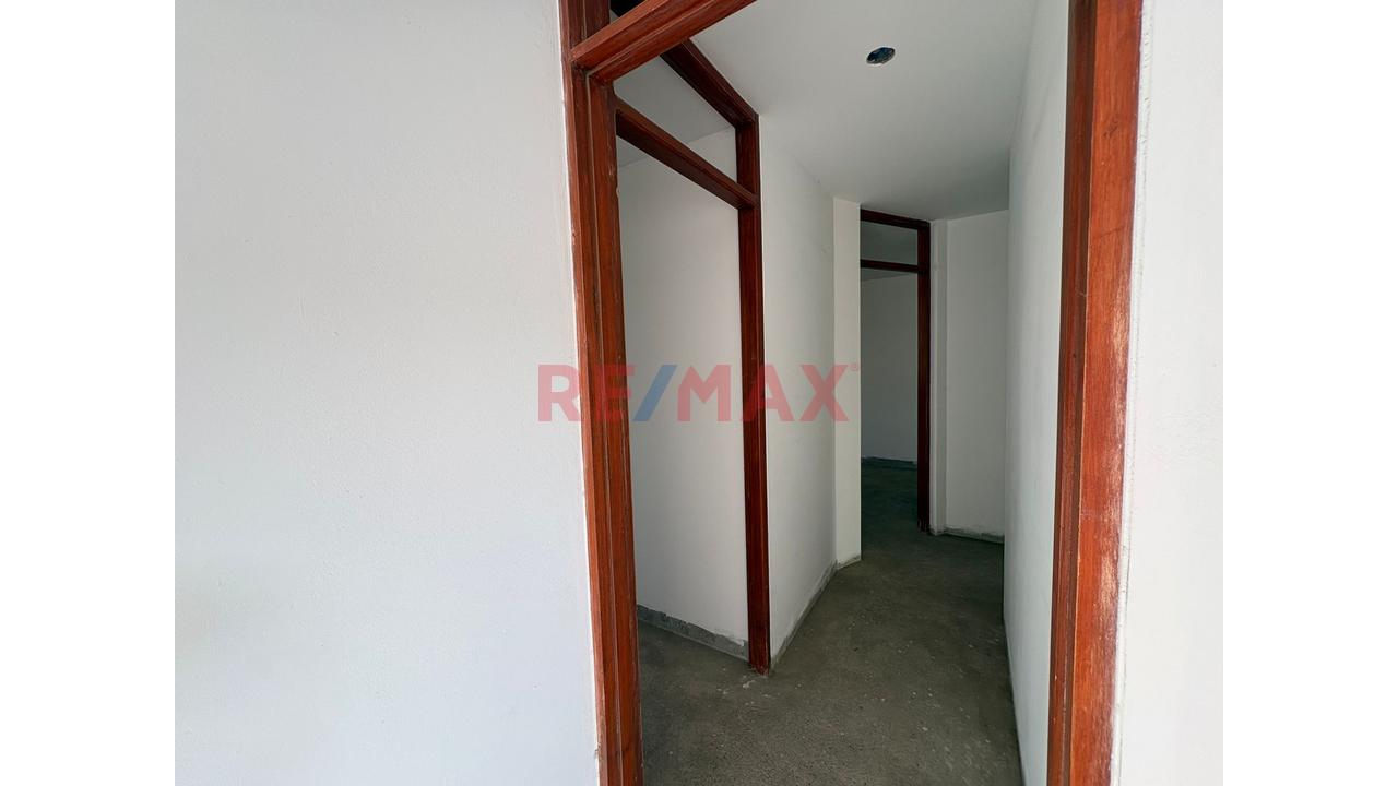 Se Vende Departamento Urb El Recreo Calle Santo Domingo (Piso 3) - 12