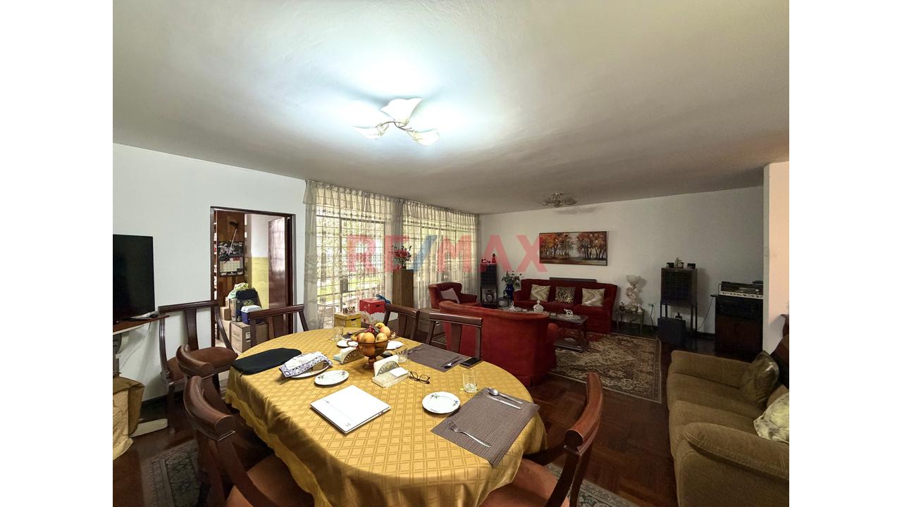 Casa En Venta De 456 M² En San Borja Norte – A 1 Cuadra Del Pentagonito | Parámetros Para 8 Pisos. - 7