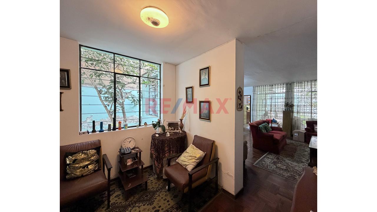 Casa En Venta De 456 M² En San Borja Norte – A 1 Cuadra Del Pentagonito | Parámetros Para 8 Pisos. - 16