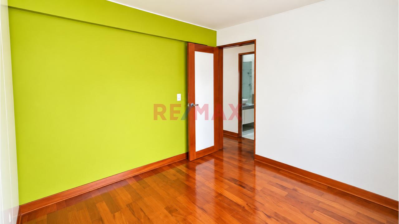 Venta Flat A1 Remodelado En El Remanso, La Molina 125M² Techados + 125M² Aires Libres + Cochera Lineal Doble — foto 15
