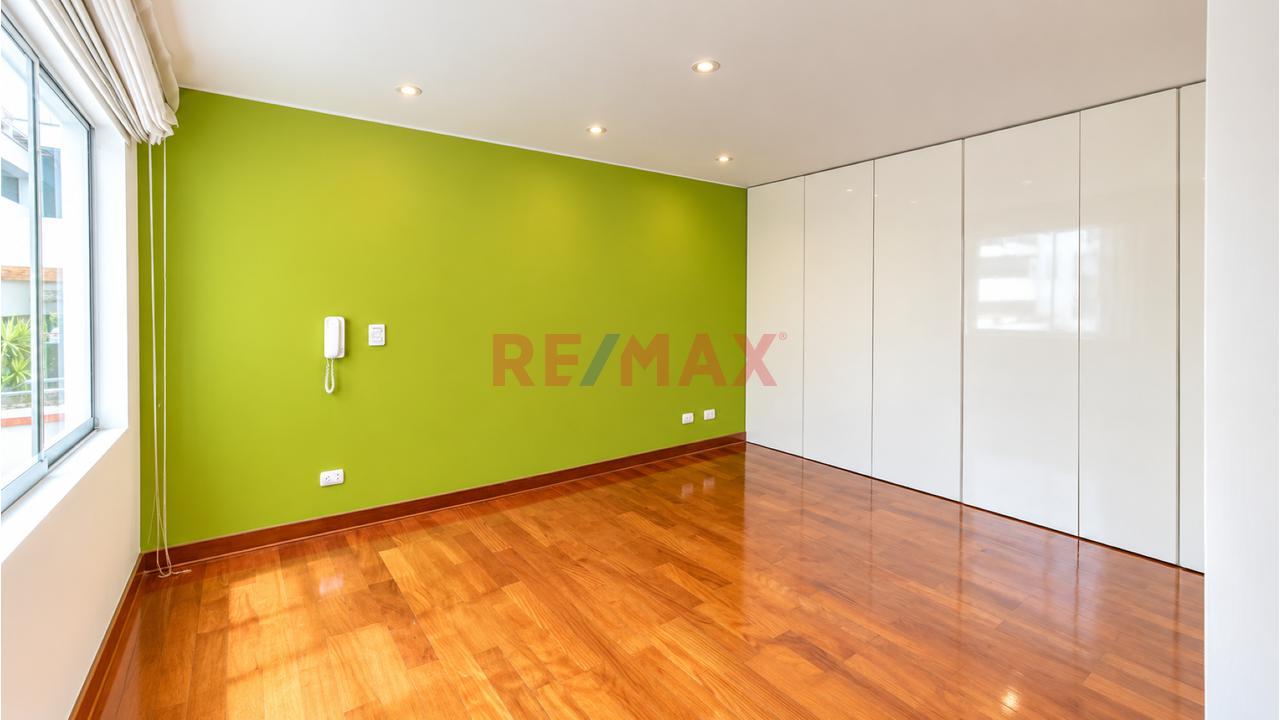 Venta Flat A1 Remodelado En El Remanso, La Molina 125M² Techados + 125M² Aires Libres + Cochera Lineal Doble — foto 11