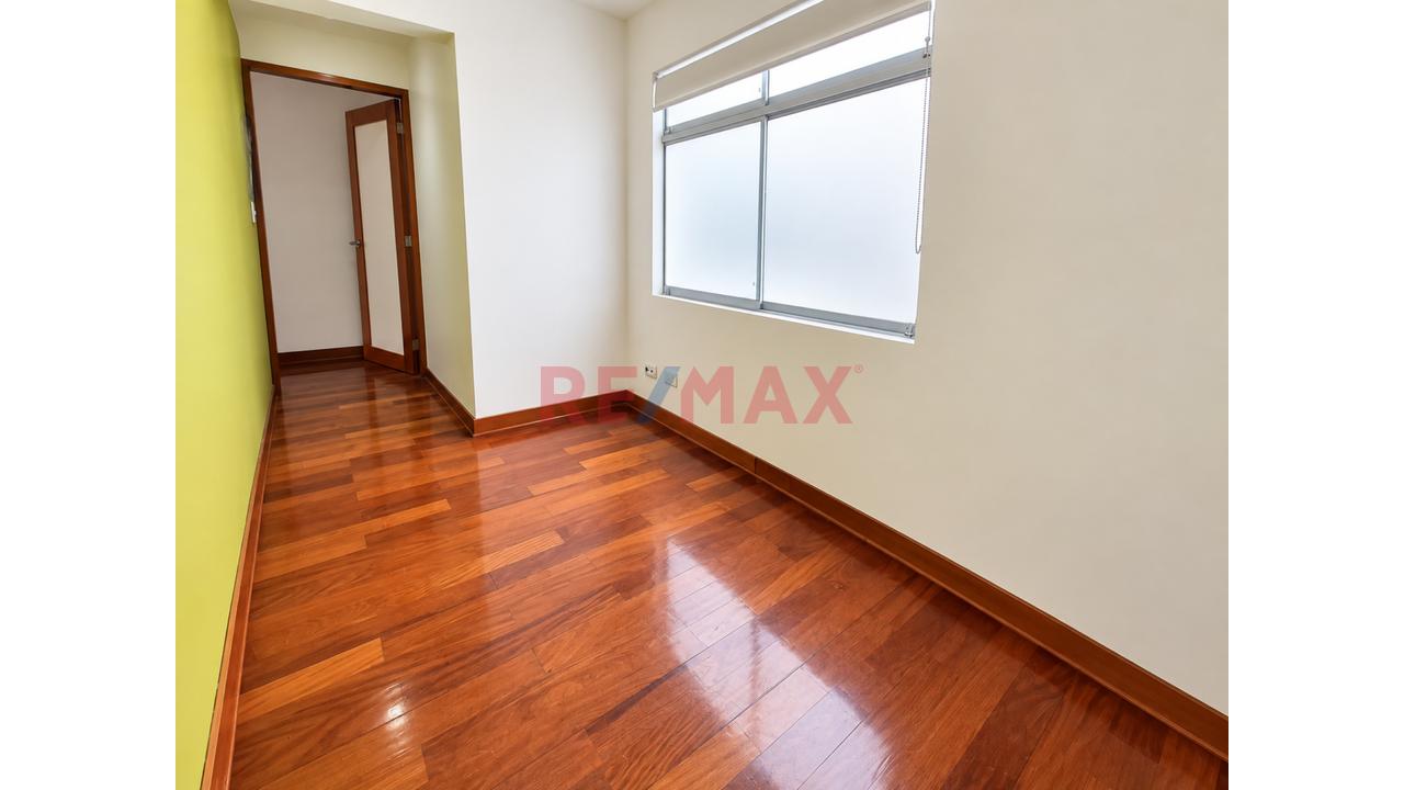 Venta Flat A1 Remodelado En El Remanso, La Molina 125M² Techados + 125M² Aires Libres + Cochera Lineal Doble — foto 10