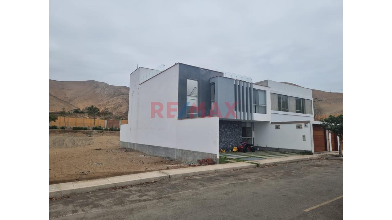 Tu Terreno De Playa Al Sur: Lote Saneado En San Antonio, Cañete - 3