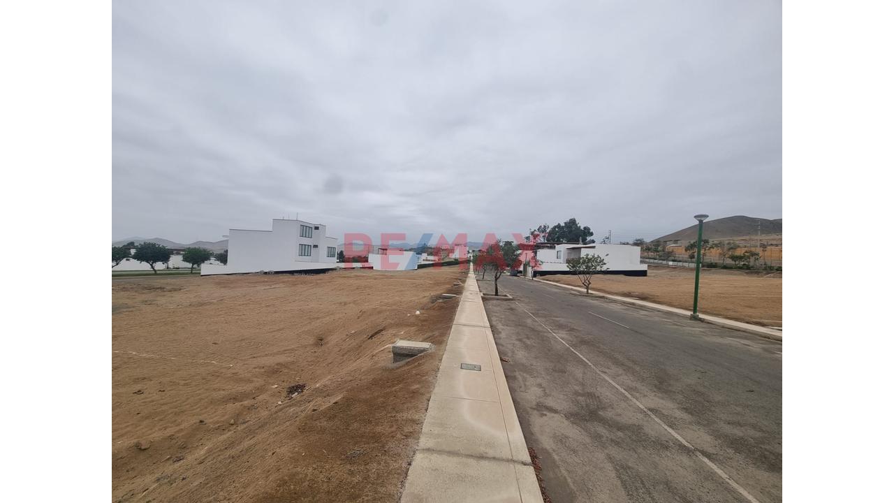Tu Terreno De Playa Al Sur: Lote Saneado En San Antonio, Cañete - 8