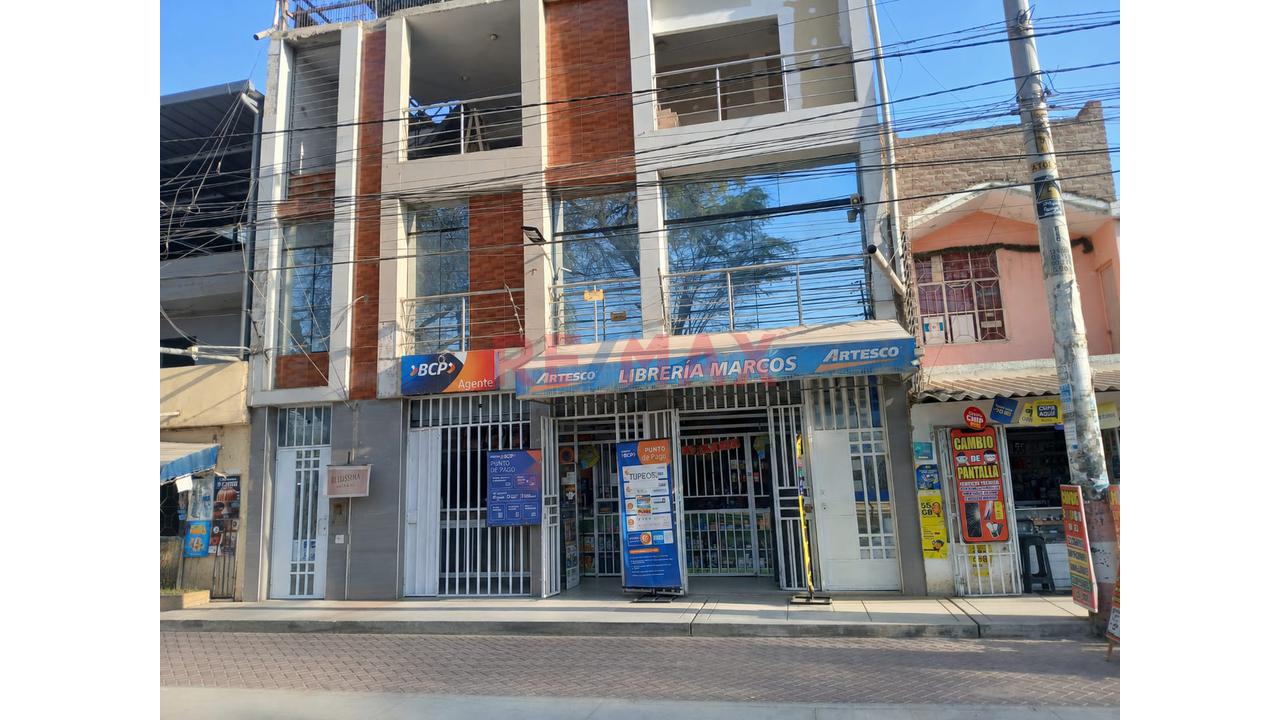 Alquiler De Local Comercial En Excelente Ubicación Av Grau - 1