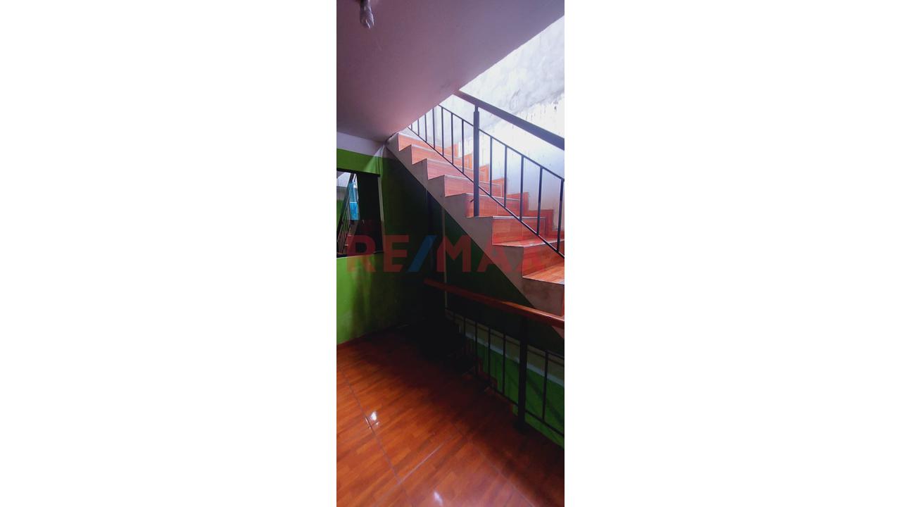 Vendo Casa De 2 Pisos + Azotea En Villa El Salvador — foto 11