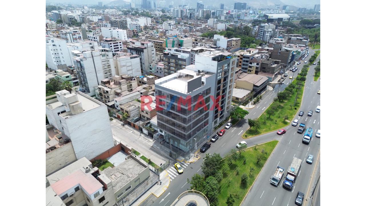🏢 Edificio Corporativo En Venta – Av. Circunvalación | 2,400 M² | 20 Estac. - 1