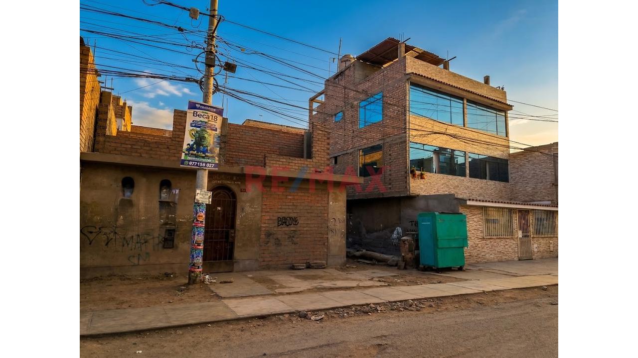 🚨 Se Vende Casa Como Terreno 🚨 - 2