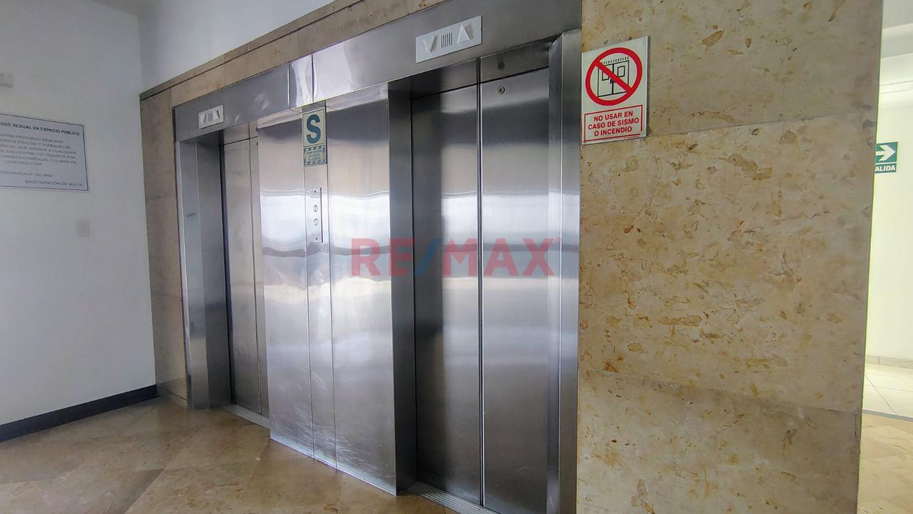 Alquilo Oficina Ejecutivas A1 San Isidro — foto 4