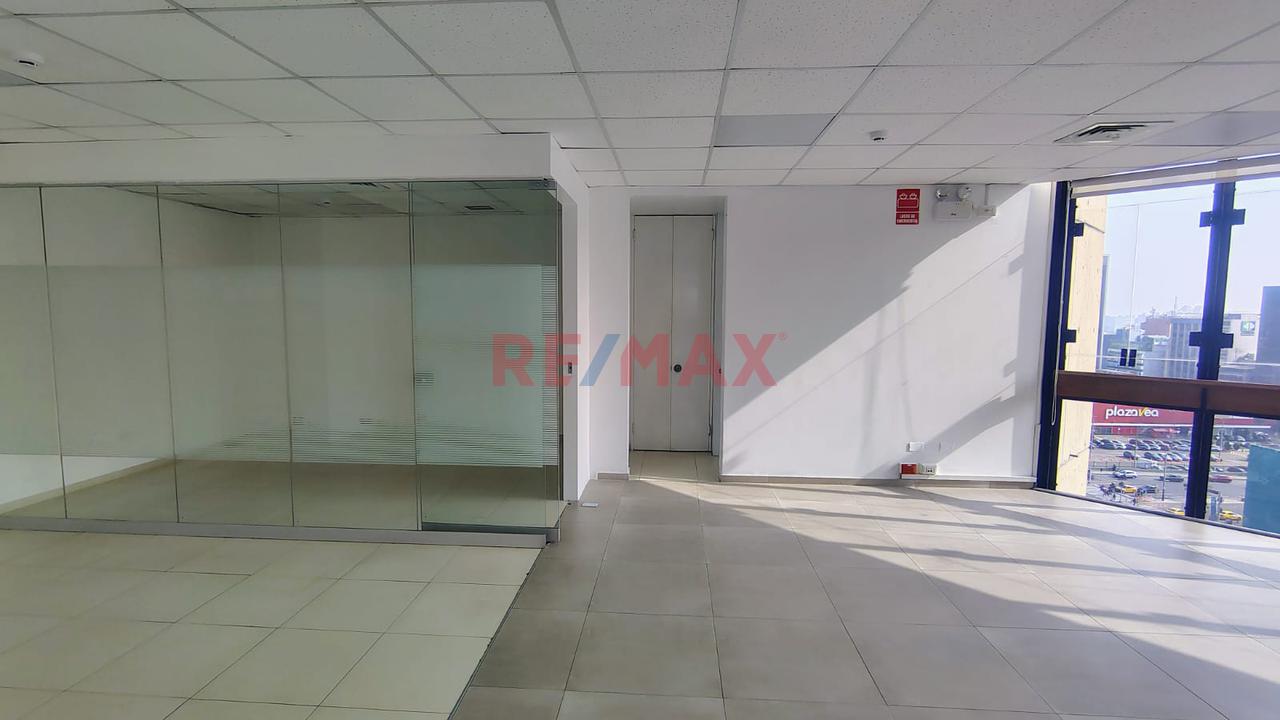 Alquilo Oficina Ejecutivas A1 San Isidro — foto 13