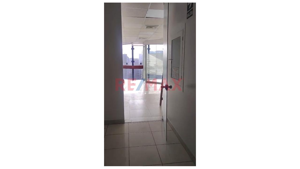 Alquilo Oficina Ejecutivas A1 San Isidro — foto 8