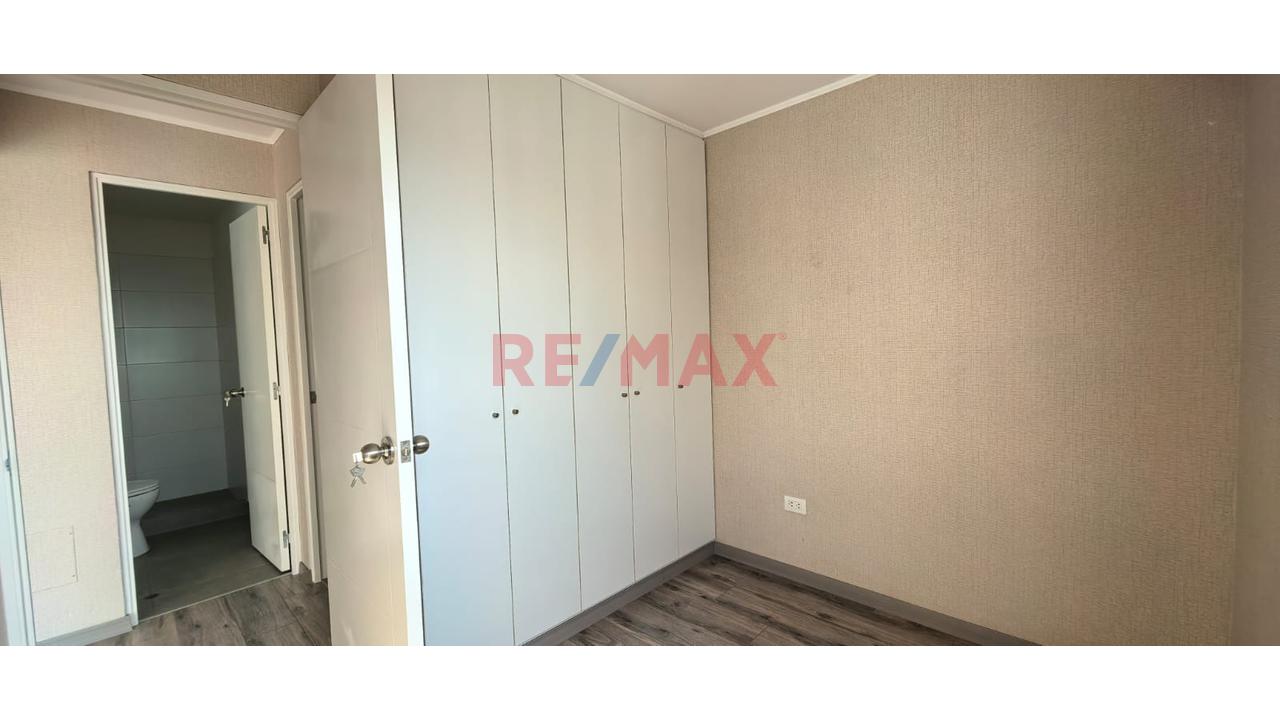 Exclusivo Dúplex De 109.53 M² Con Terraza En Santa Catalina | Sin Alcabala + 03 Estacionamientos De Bicicletas — foto 7