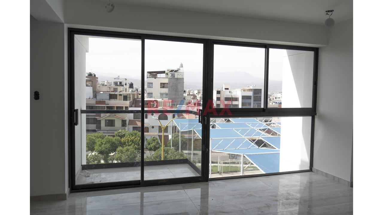 Dpto De Estreno En Piedra Santa, Yanahuara | Frente A Parque, Ascensor Y Cochera Incluída — foto 5