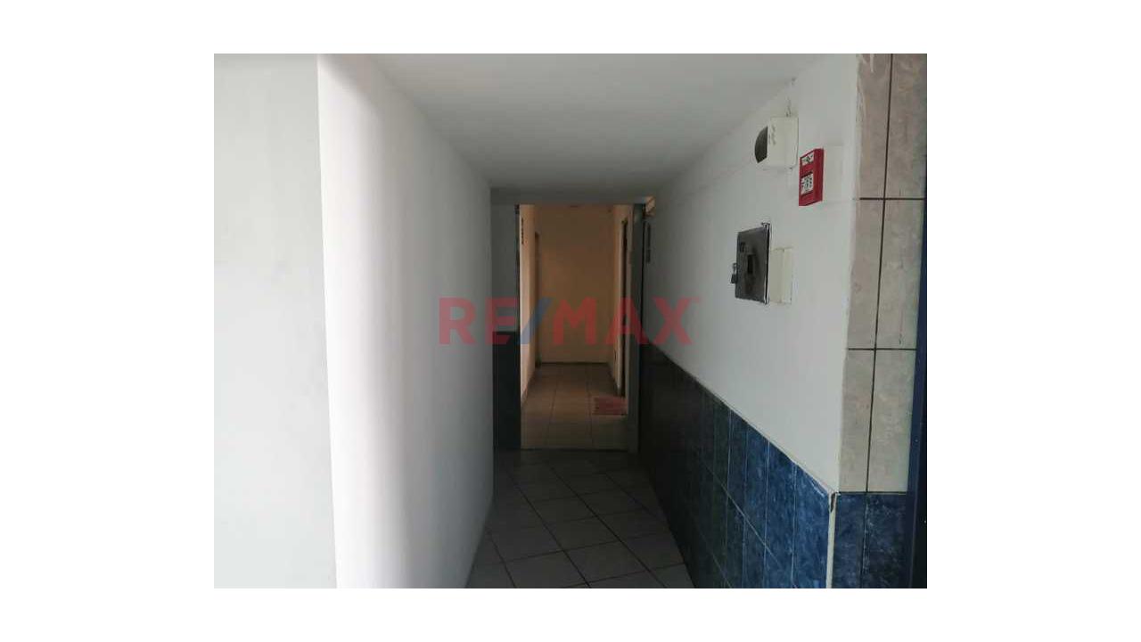Venta De Local Comercial En Lince - 9