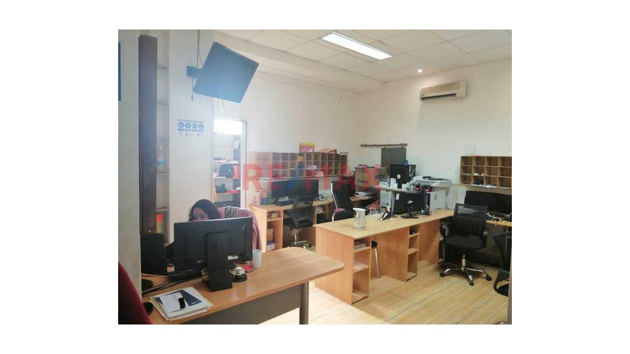 Venta De Local Comercial En Lince - 2