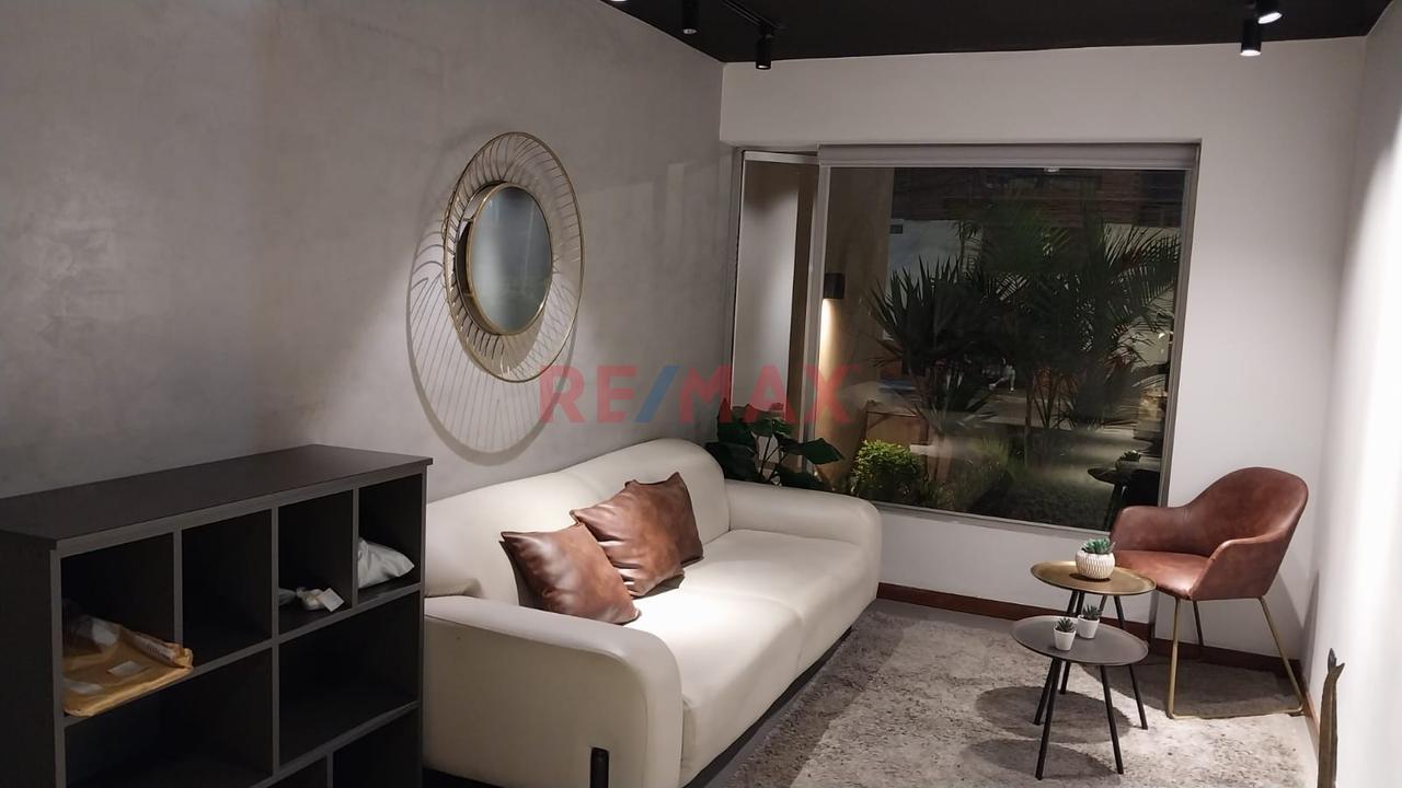 Se Vende Comodo Departamento En Lince - Con Áreas Comunes - 12