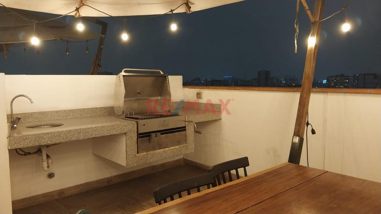 Se Vende Comodo Departamento En Lince - Con Áreas Comunes - 11