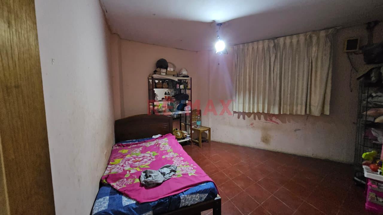 Se Vende Amplia Casa En Esquina (2 Pisos) - Sector Rio Seco, El Porvenir. - 11
