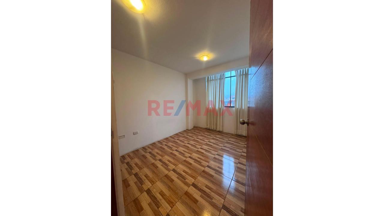 Venta Departamento Duplex Surco Limite Con Chorrllos Y San Juan De Miraflores - 13