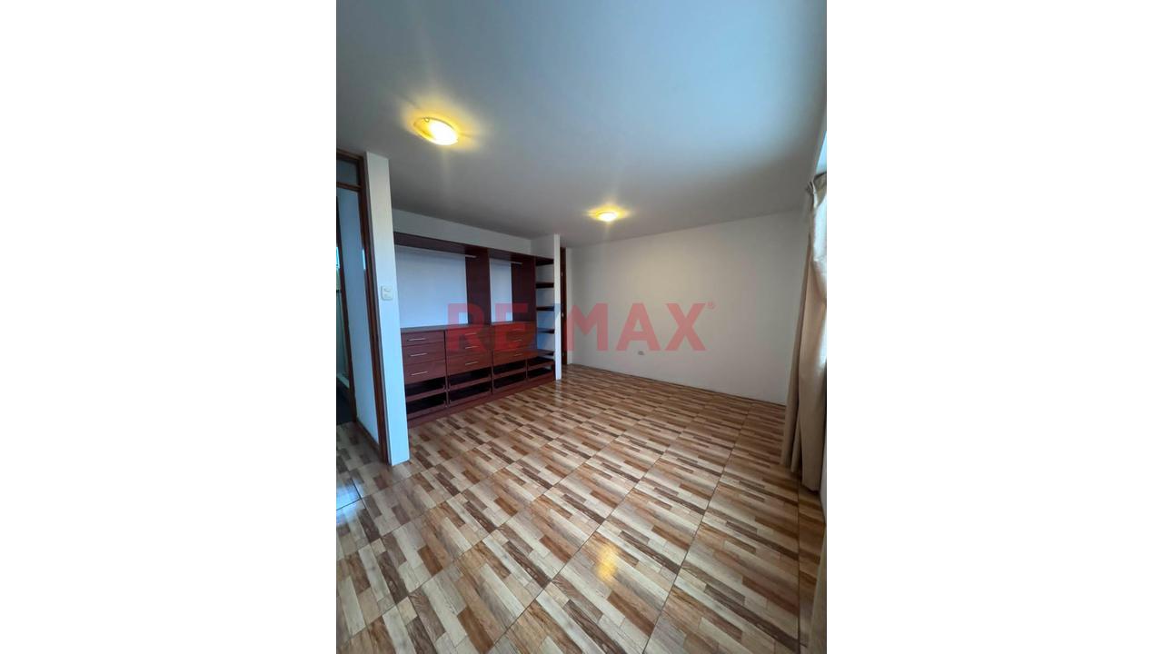 Venta Departamento Duplex Surco Limite Con Chorrllos Y San Juan De Miraflores - 10