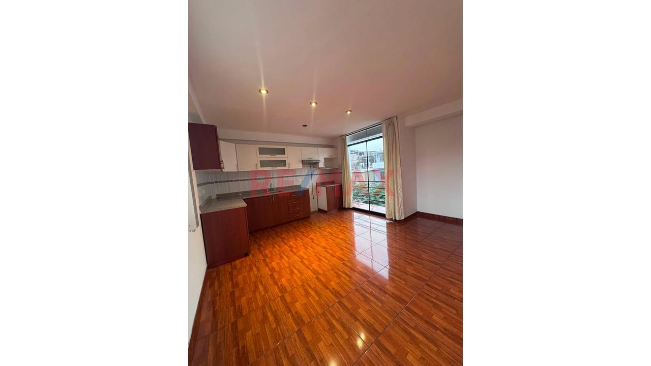 Venta Departamento Duplex Surco Limite Con Chorrllos Y San Juan De Miraflores - 6
