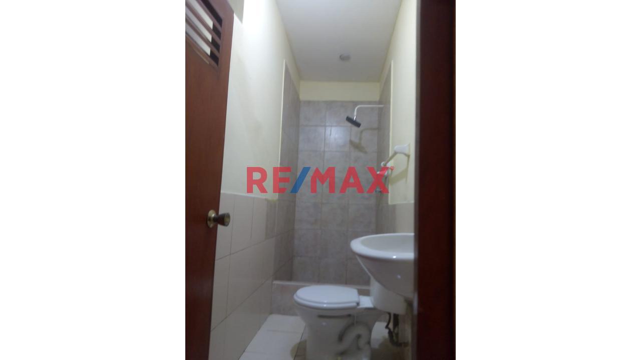 ¡Gran Oportunidad! Se Alquila Local Comercial De 25 M² En Prolg Javier Prado 8827 Ate A 2 Cuadras Cc Puruchuco - 6