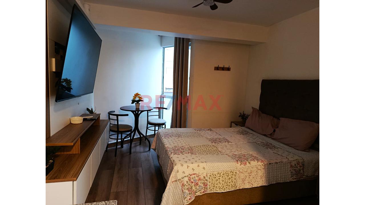 Venta De Monoambiente  San Miguel / Avenida Bertoloto