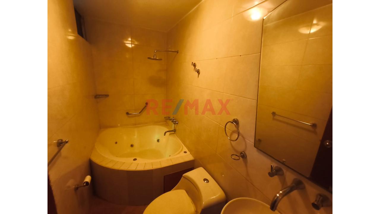 Se Vende Exclusivo Departamento — foto 3