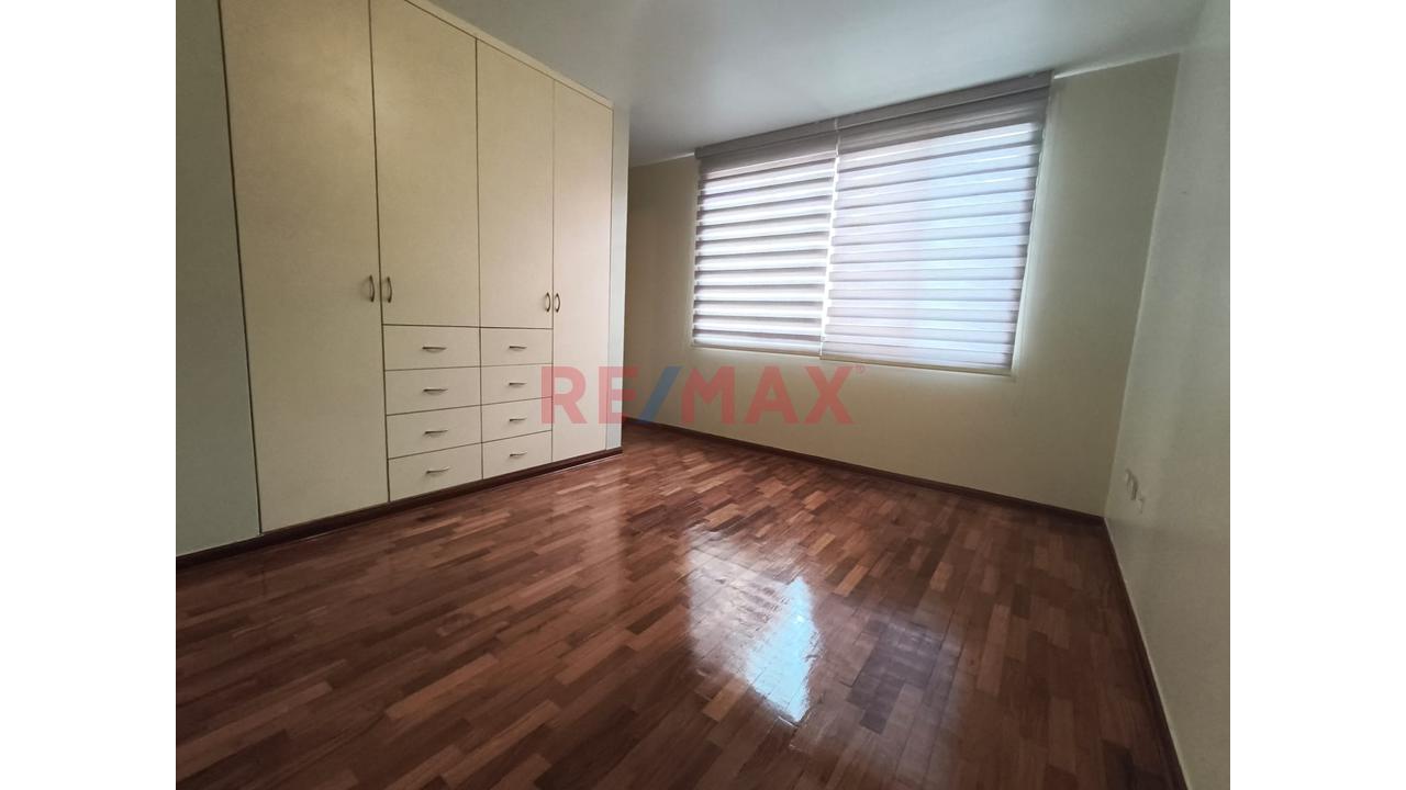 Se Vende Exclusivo Departamento — foto 8