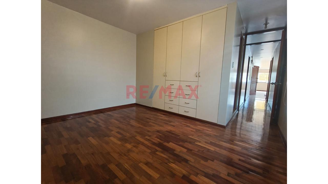 Se Vende Exclusivo Departamento — foto 6
