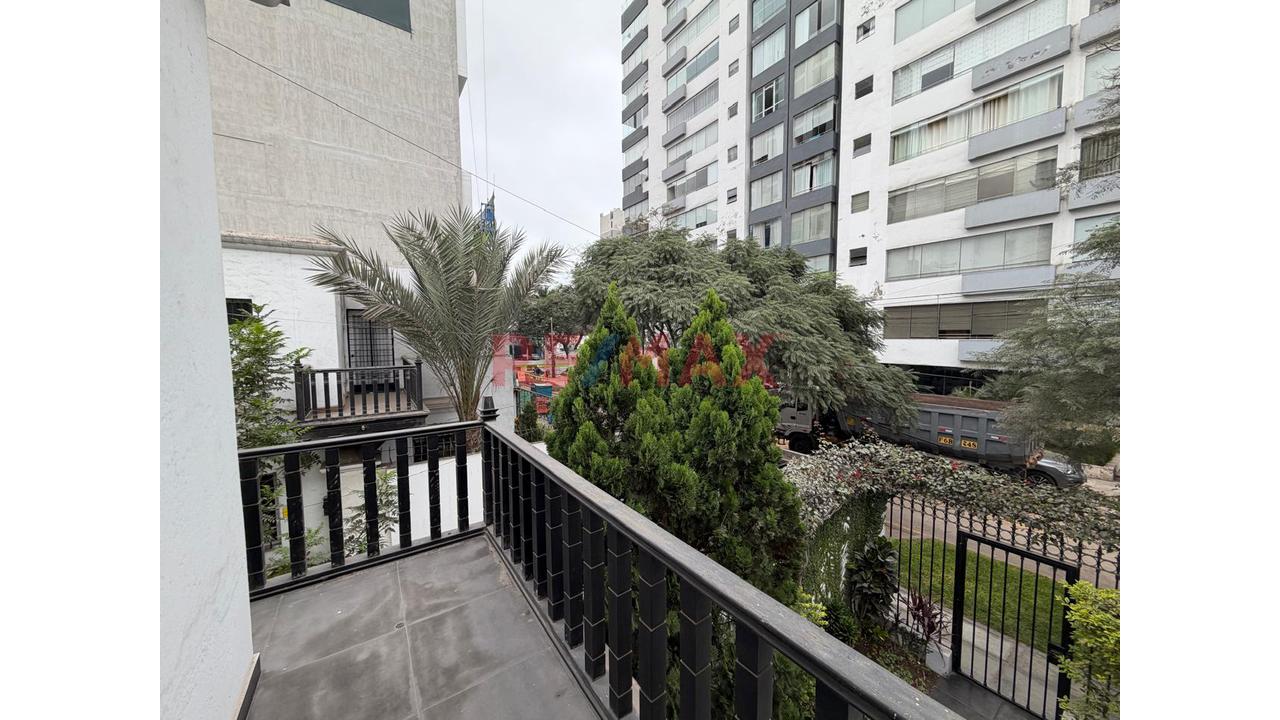 🏡 Casa Con Excelente Ubicación En San Isidro – Ideal Para Vivienda U Oficina - 8