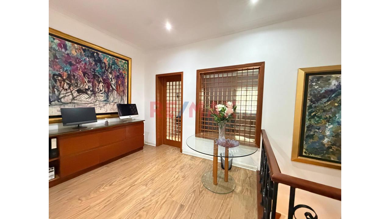 🏡 Casa Con Excelente Ubicación En San Isidro – Ideal Para Vivienda U Oficina - 5