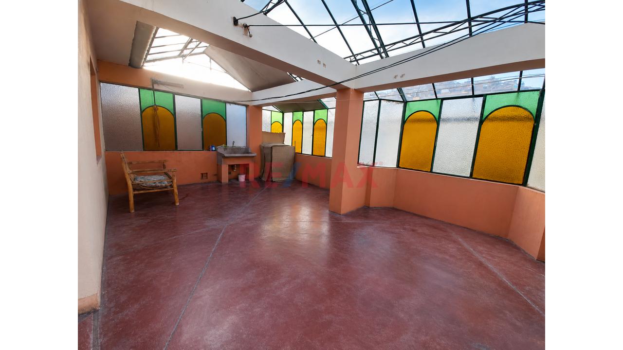 🏢 6 Habitaciones En Alquiler | Ideal Para Oficinas O Airbnb | Av. Collasuyo - 6