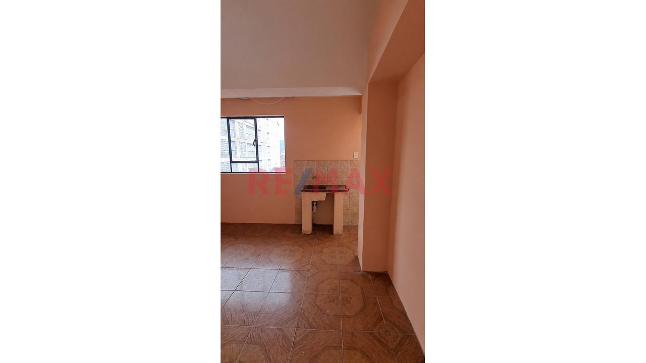 🏢 6 Habitaciones En Alquiler | Ideal Para Oficinas O Airbnb | Av. Collasuyo - 2