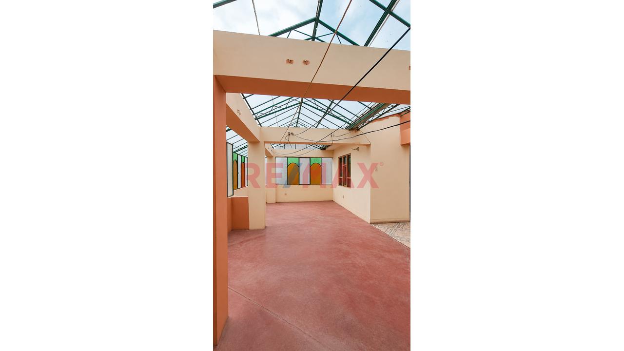 🏢 6 Habitaciones En Alquiler | Ideal Para Oficinas O Airbnb | Av. Collasuyo - 1
