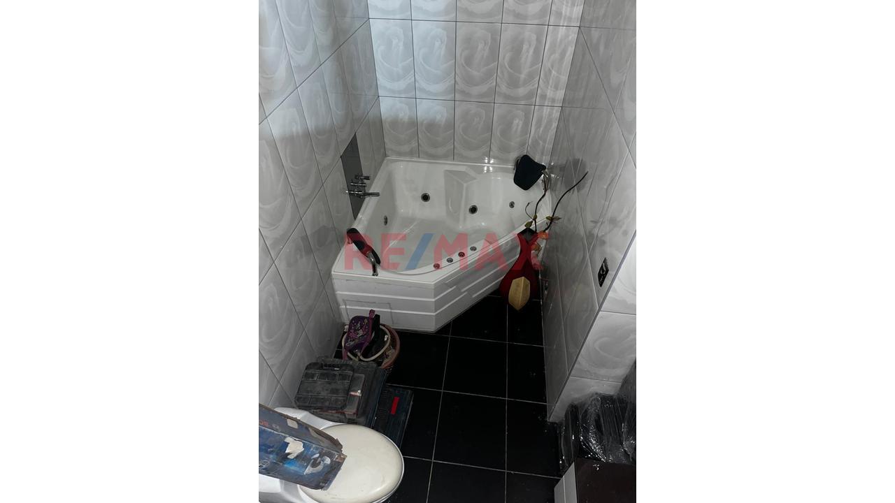 ¡Oportunidad Única En Comas! Casa Con Base Para 8 Pisos Lista Para Rentabilizar O Vivir A Lo Grande!  630.000.00 — foto 7