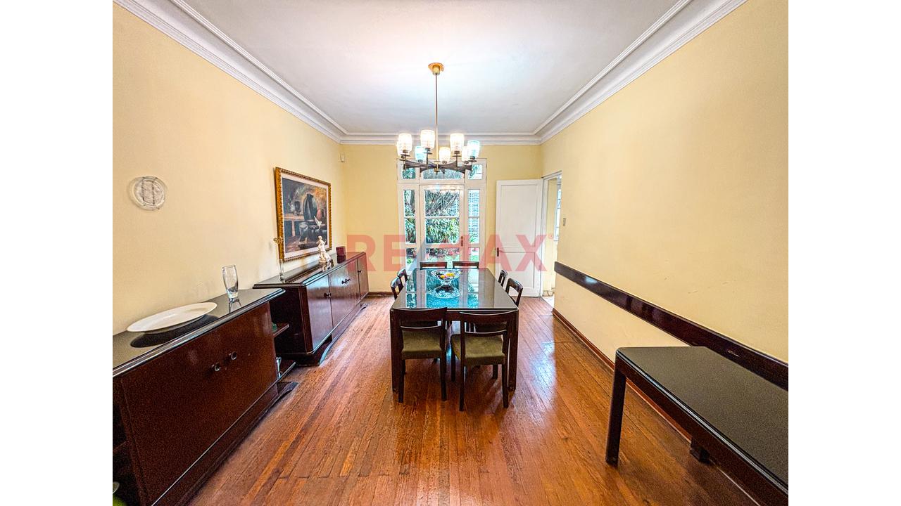 Vendo Amplia Casa De 2 Pisos En Excelente Zona De Miraflores | 310M² — foto 4