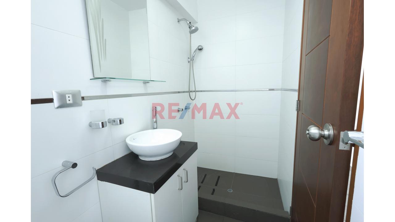 Se Vende Lindo Departamento En San Borja,  Cerca Al Trebol De Javier Prado — foto 6