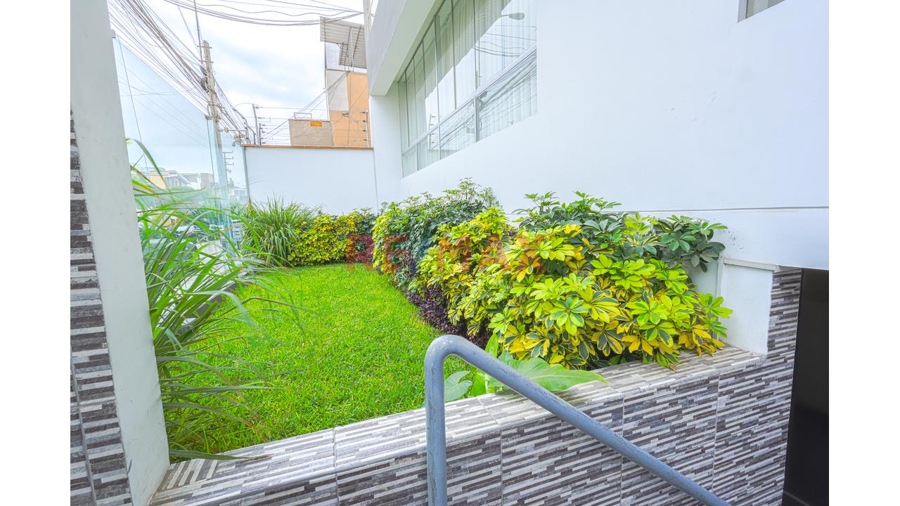 Se Vende Lindo Departamento En San Borja,  Cerca Al Trebol De Javier Prado — foto 3