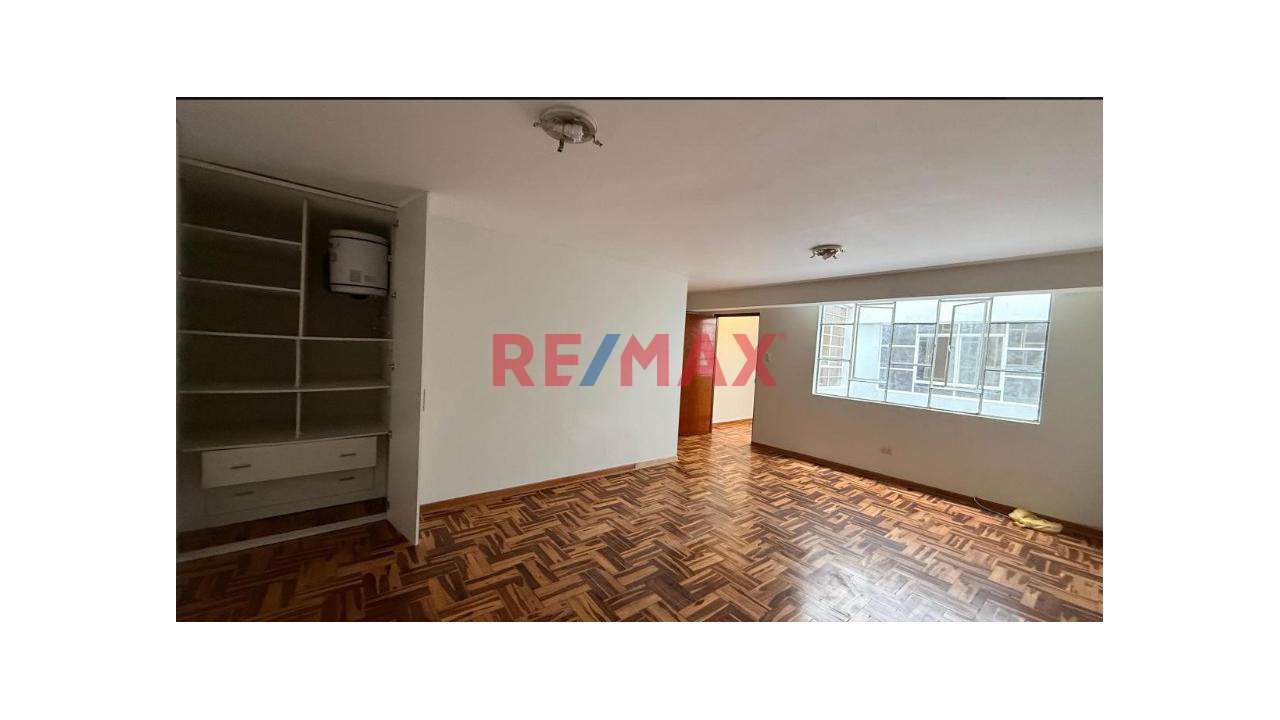 ¡Departamento En 2Do Piso