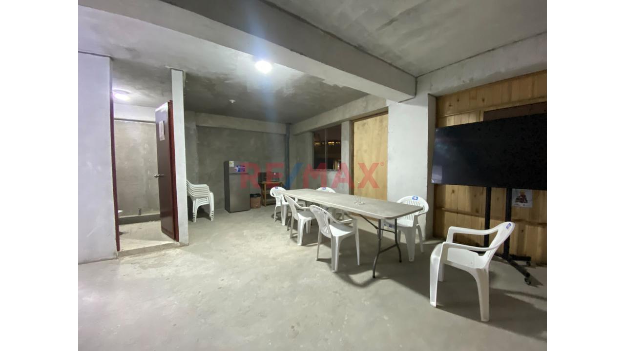 Edificio Comercial Y/O Industrial En Venta | 675 M² Construidos | Frente De 21 M | Cercado De Lima - 11